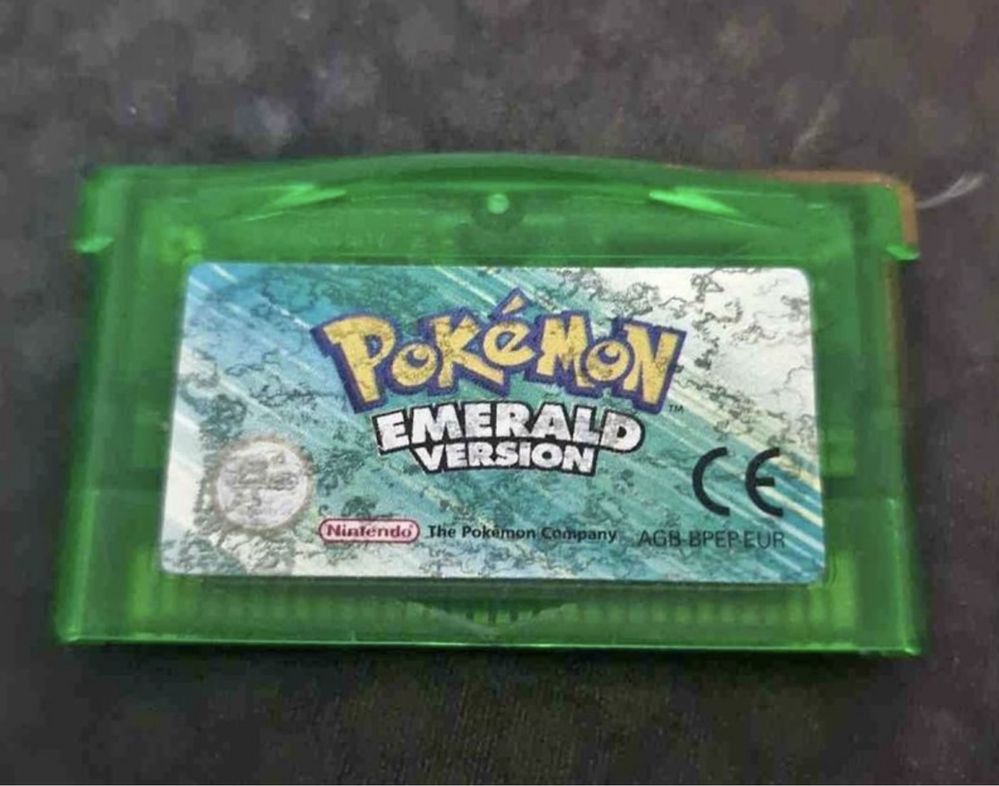 Pokemon Emerald para Game Boy