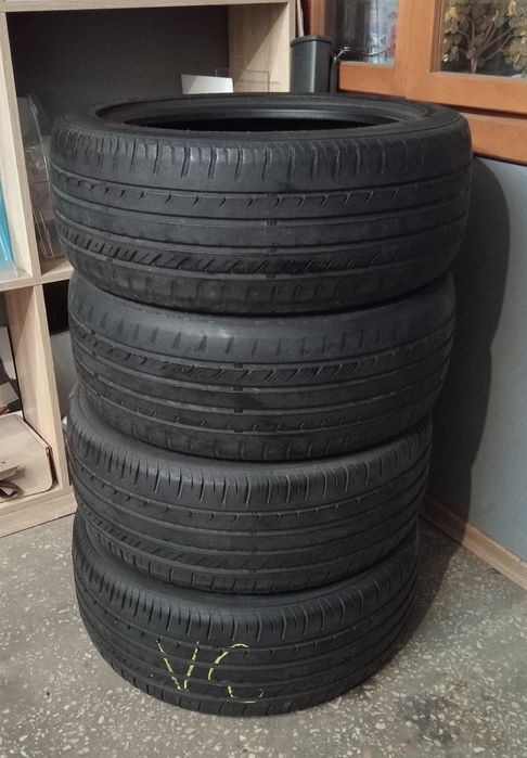 Автошини  літо  R17