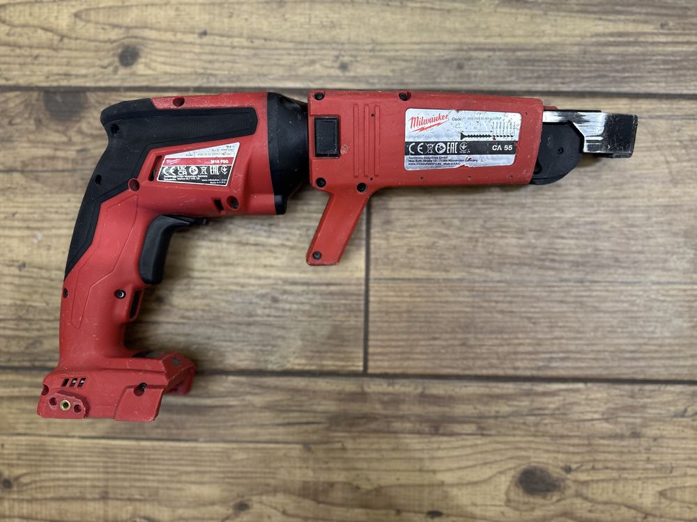Zestaw Milwaukee wkrętarka do płyt GK M18 FSG + magazynek CA55 | 2022