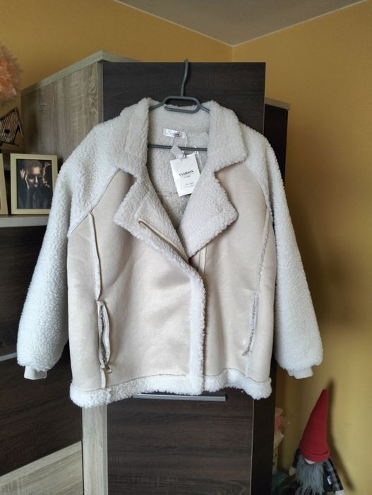 Kożuszek oversize idealny na chłodne wieczory