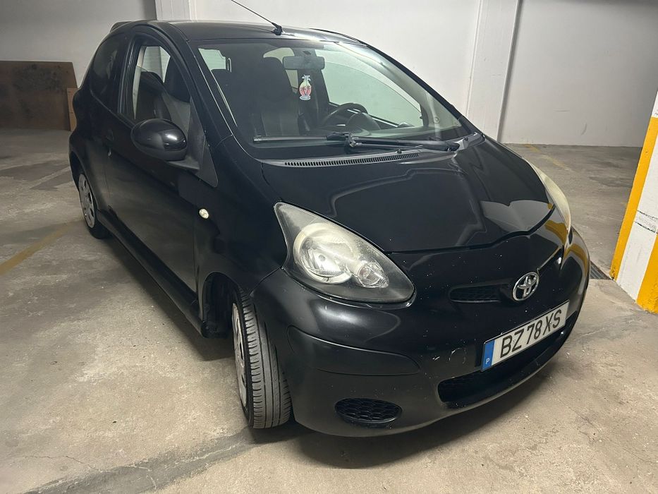 Toyota AYGO Dinâmyc SPORT 152 mil kms