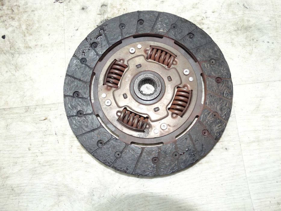 Б/у маховик+корзина зчеплення renault clio kangoo 1.5 dci 2002-2008