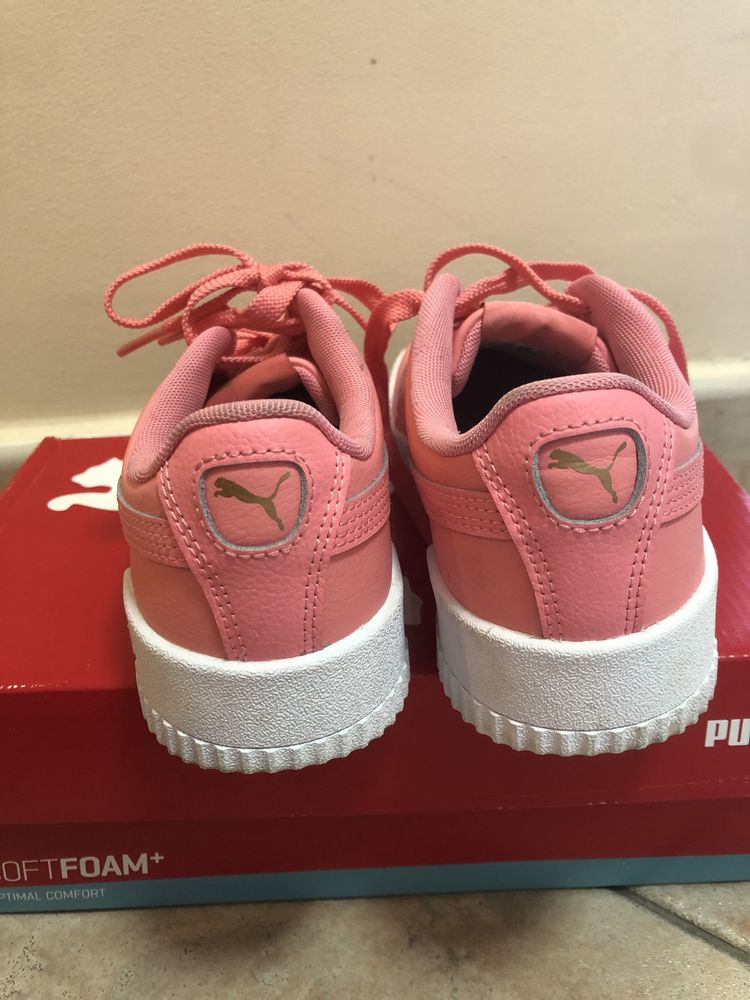 Puma Carina L salmon