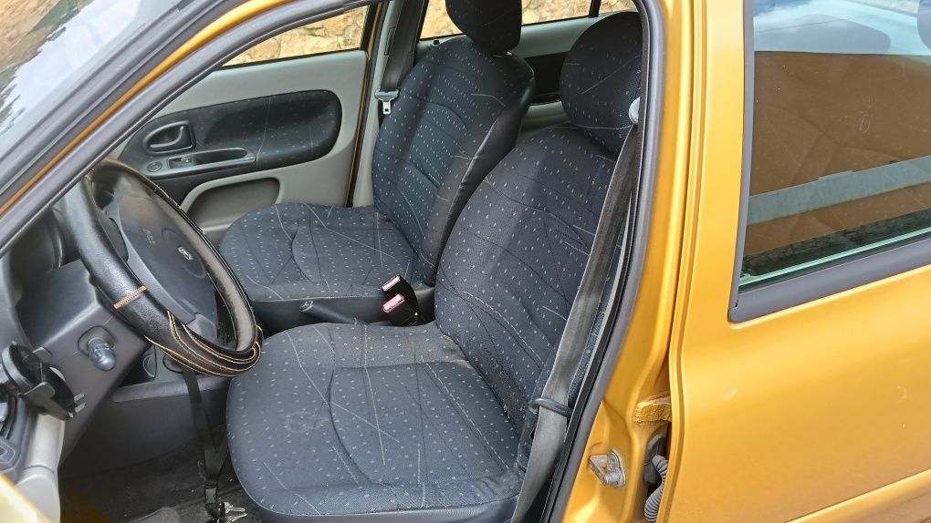 Renault Clio II diesel 5 lugares com ar condicionado