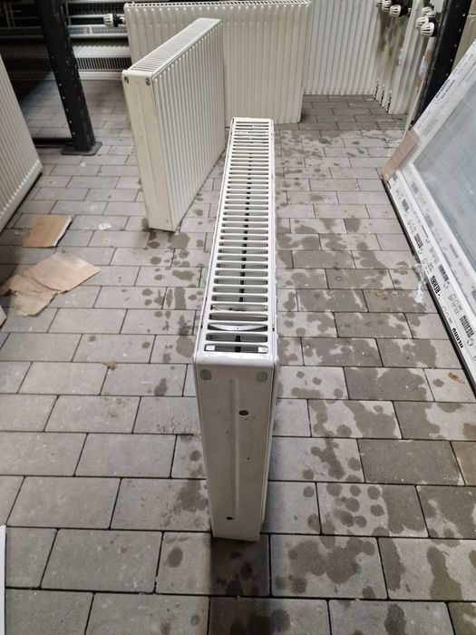 Grzejnik używany 70x50 V22