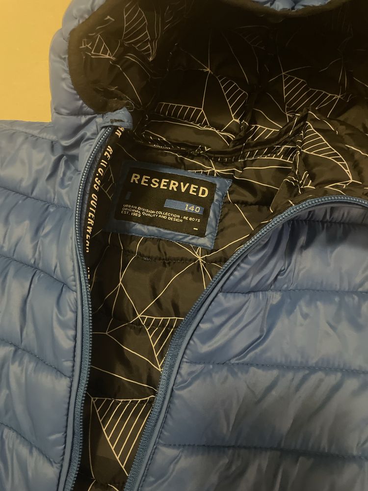 Kurtka reserved 140 z kapturem