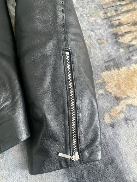 Skórzsna kurtka z prawdziwego futra