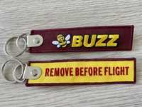 Buzz Ryanair przywieszka remove before flight