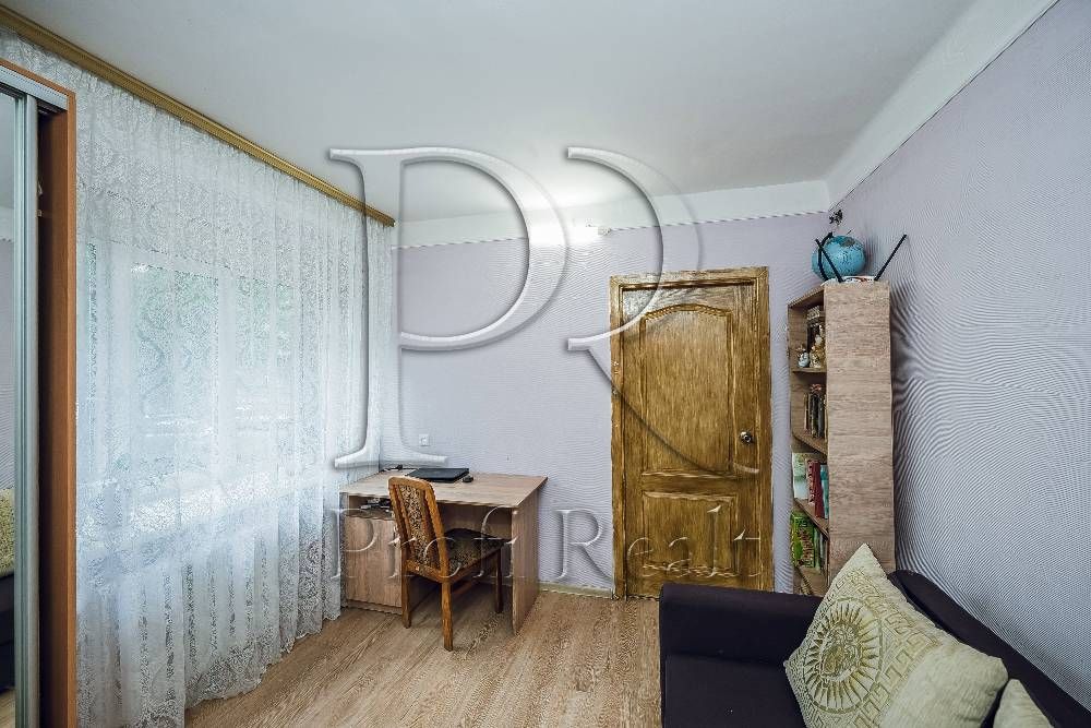 Продаж 3 кімн. квартири за адресою вул.Борщагівська,99 Політехнічний і