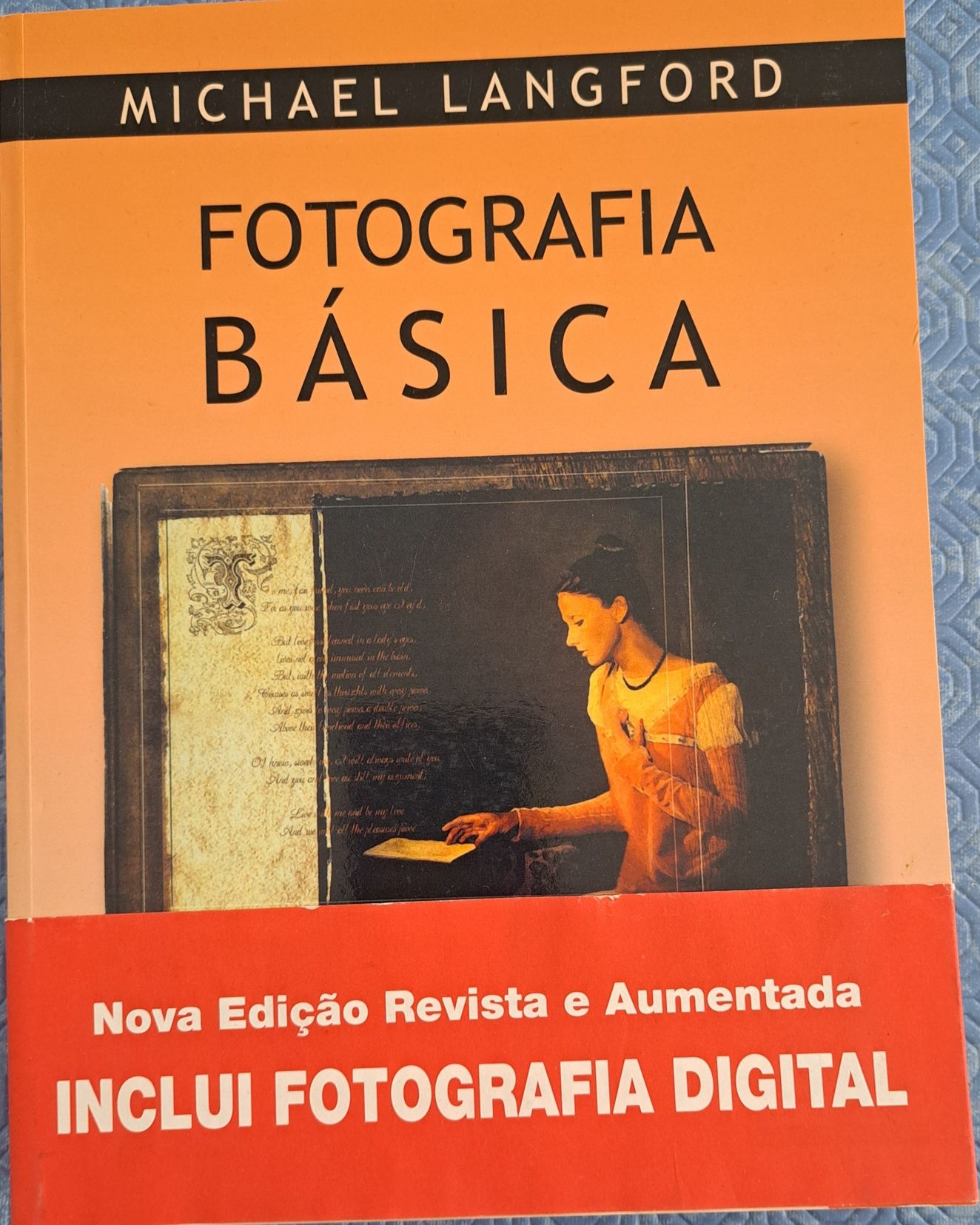 Livro Fotografia Básica de Michael Langford
