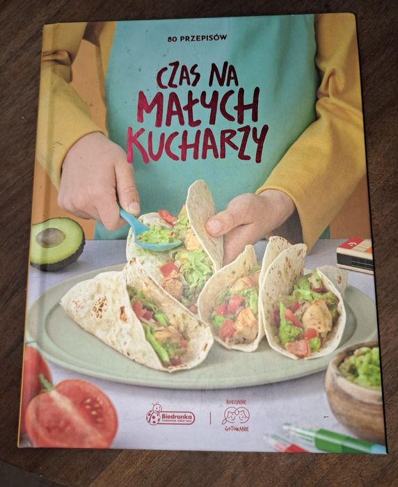 Czas na małych kucharzy. Przepisy kulinarne dla dzieci