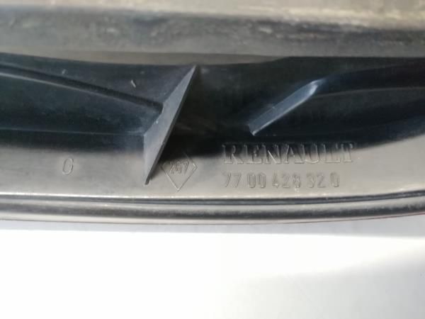 Farolim esquerdo RENAULT Megane I (BA0/1_)