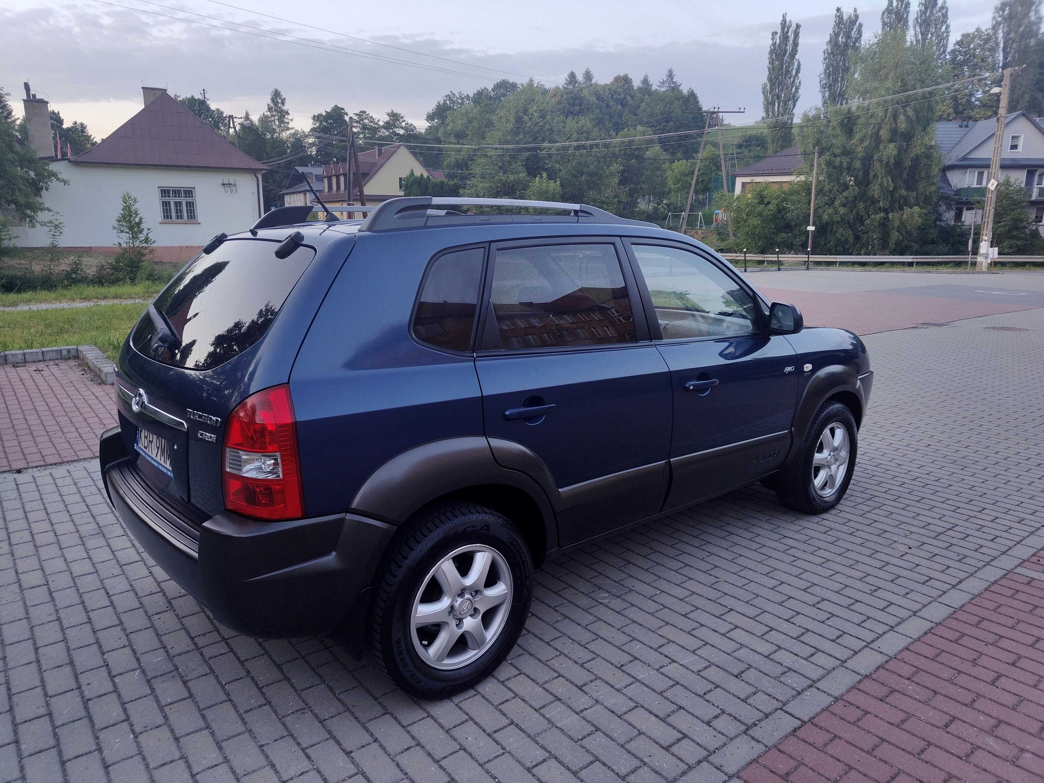 Sprzedam Hyundai Tucson 4-WD (4x4) 2.0 CRDI (AUTOMAT),KLIMA,TEMPOMAT,