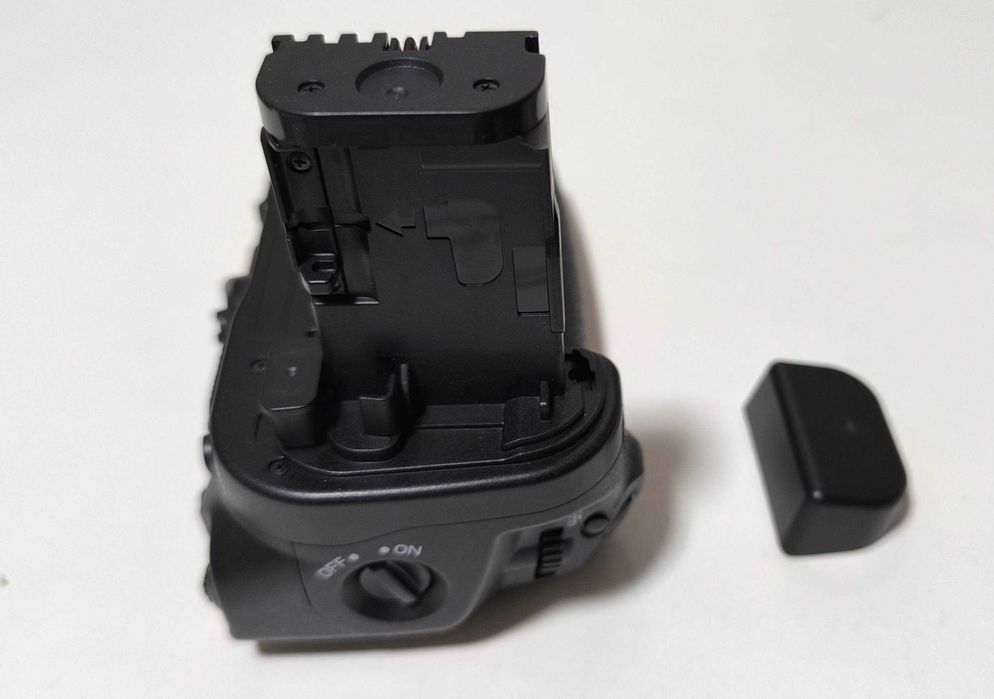 Батарейний блок BG-R10 до Canon R5 R5C R6 R6-Mark II