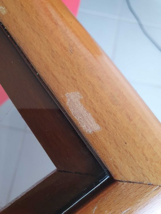 Mesa de refeição com cadeiras