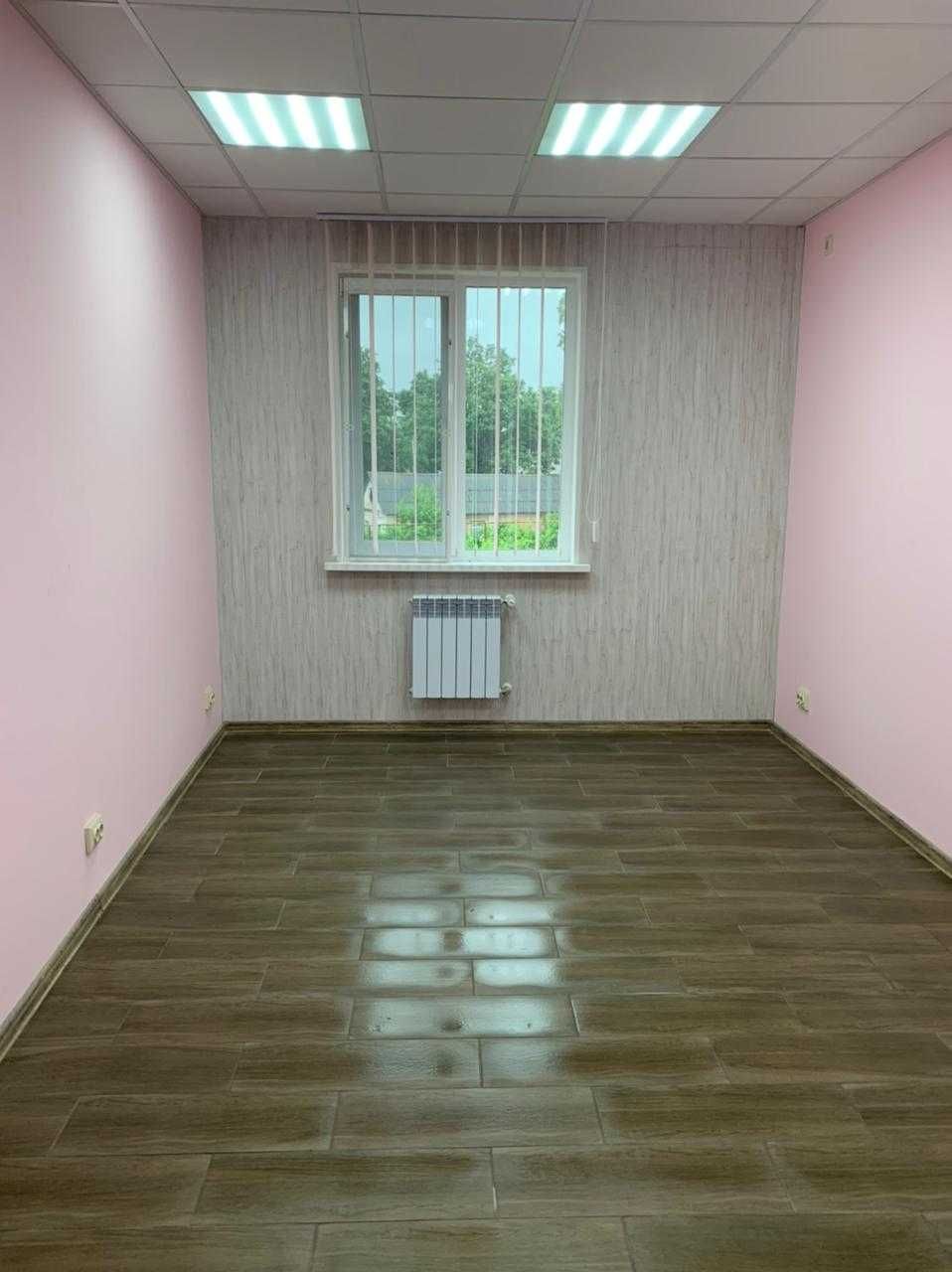 Продам  офісно-складську будівлю в  м. Слов'янськ Донецької області