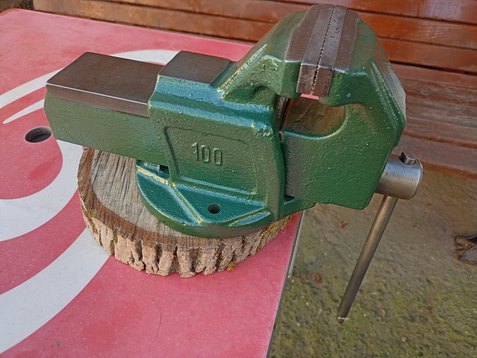 Sprzedam imadło stołowe bizon sprawne