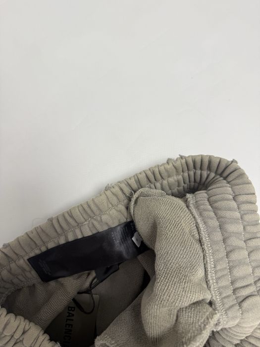Штаны спортивные бегги Balenciaga grafity pants
