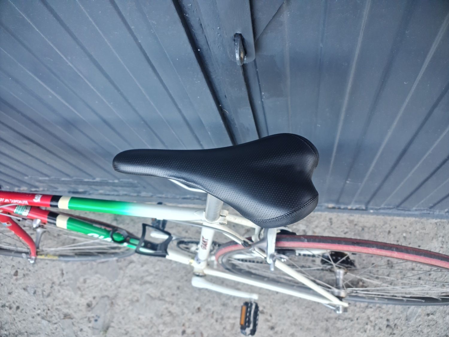 Giant Peloton Superlite