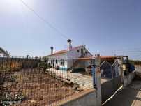 Quintinha com 4 Apartamentos Independentes – Brejão, Costa Alentejana