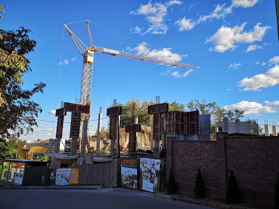 Оренда баштового крана LIBHERR 70к (Лібхер 63к) Ватажопійомність 6т.