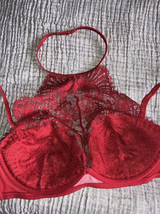 Intimissimi czerwony biustonosz stanik hoker uprząż koronka 75 C