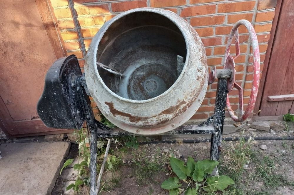 Бетономішалка, бетонозмішувач