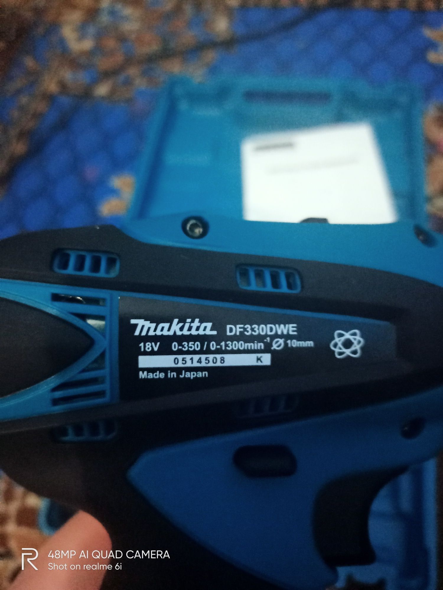 Продам шуруповерт makita