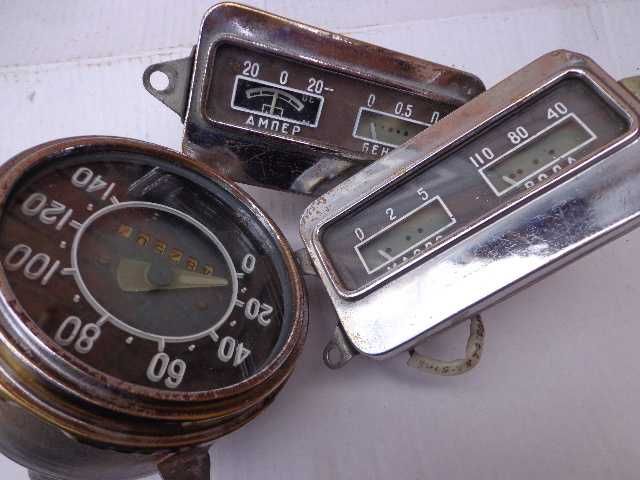 Панель приборов Москвич 402,403,407.410