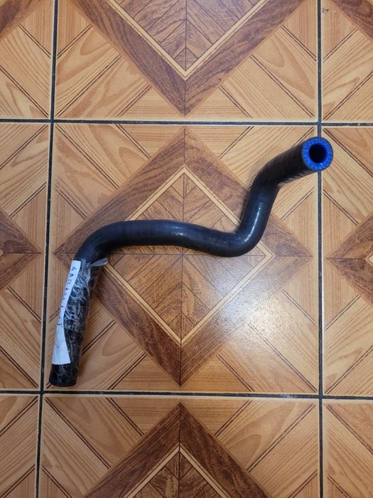 Шланги VAG системы охлаждения двигателя на Audi A6C4 2.8 AAH/AFC/ACK