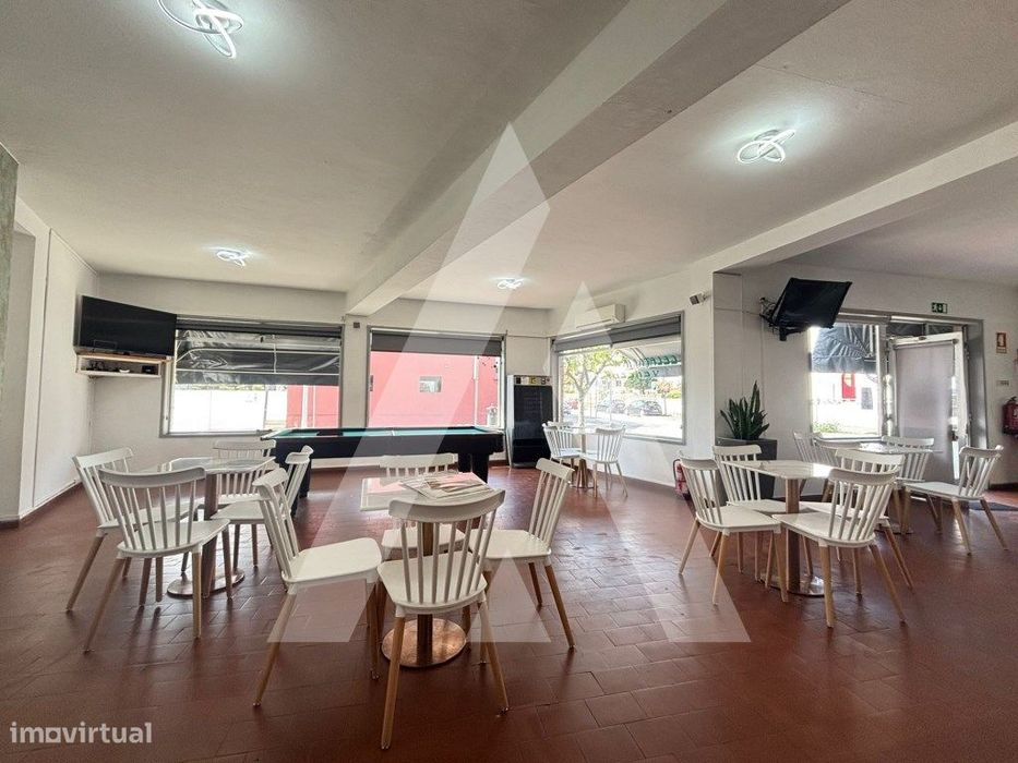 Café/Snack Bar para trespasse em Albergaria-a-Velha
