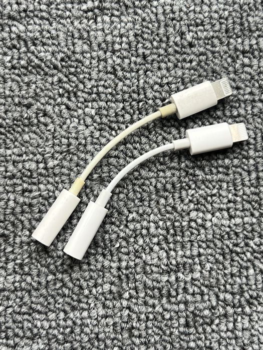 Перехідник для навушників Apple