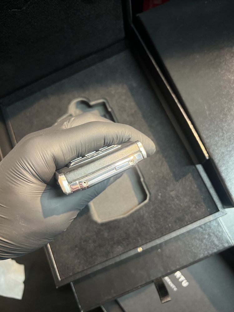 Vertu ti        Touch