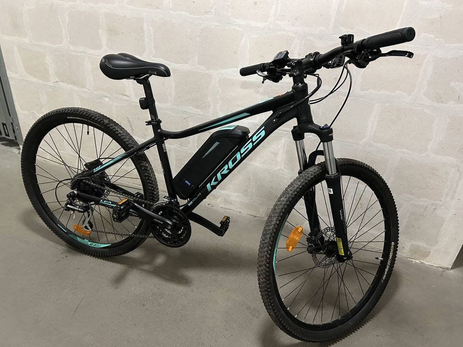 Rower elektryczny Kross Lea Boost 1.0 niski przebieg, zadbany.