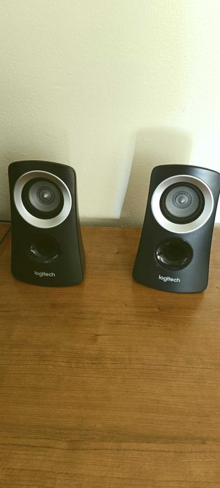 Colunas Logitech Modelo Z313