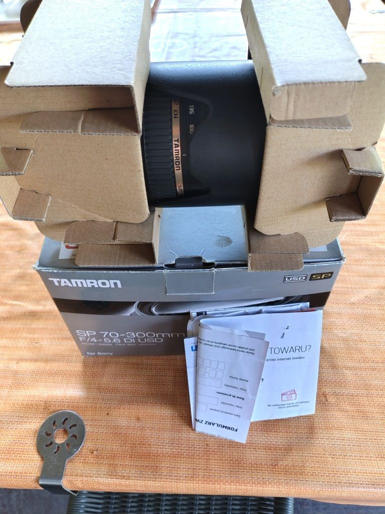 Tamron 70-300mm SP  F 4-5,6Di USD do SonyA