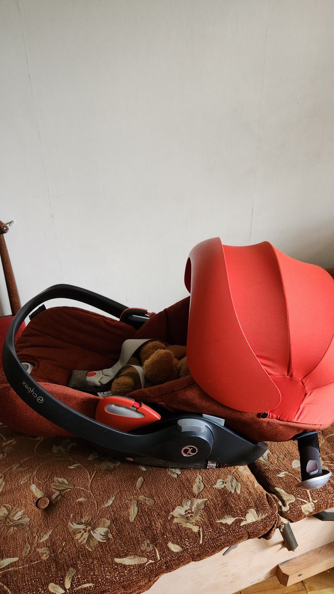 розкладне автокрісло Cybex Cloud Q Plus