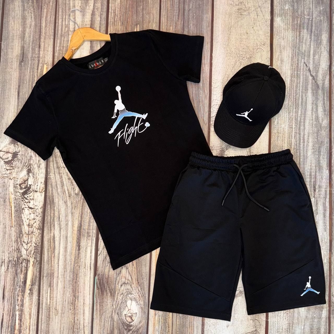 Летний комплект Шорты футболка Jordan 3 кольори білий чорний сірий
