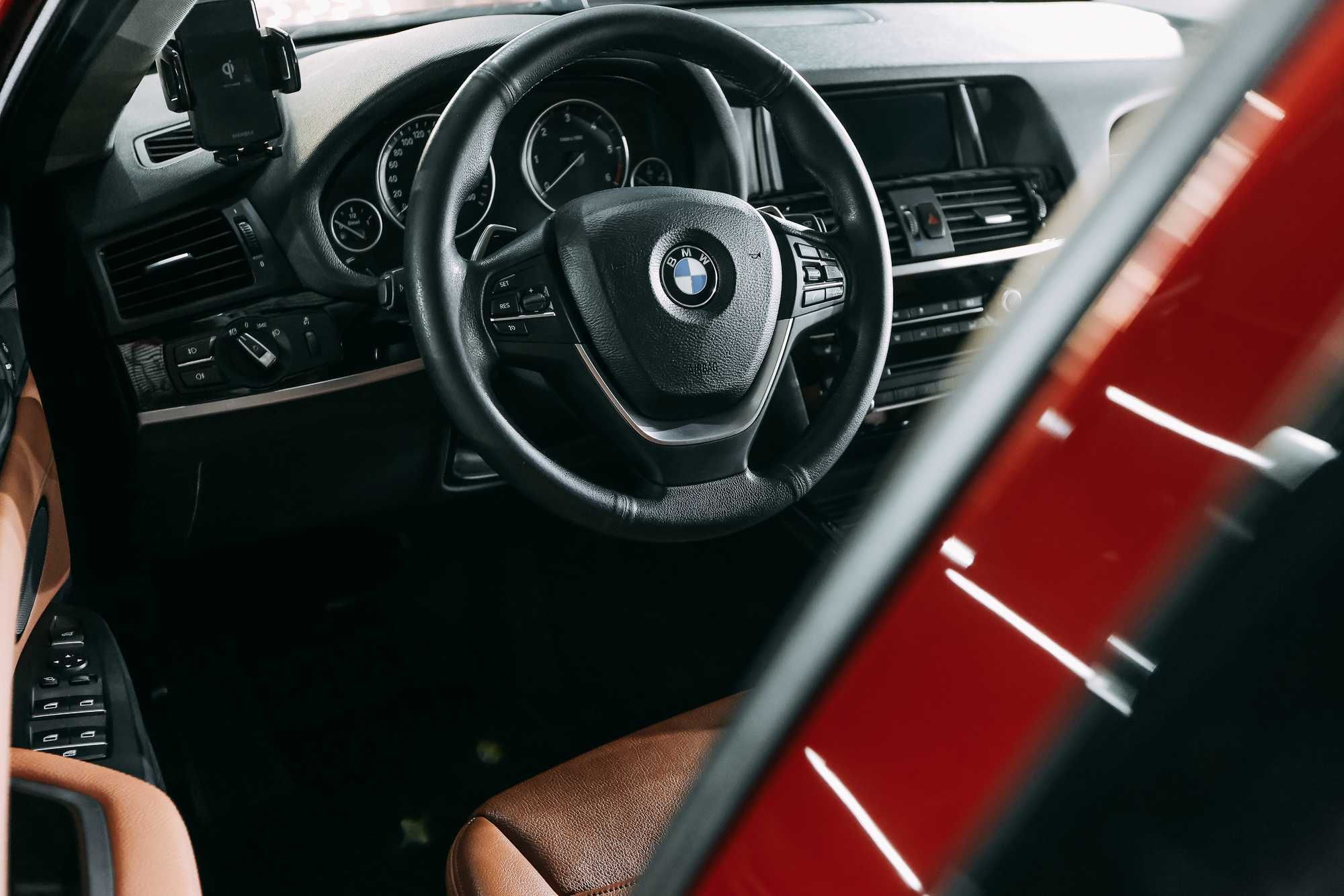 червоний BMW X4 2016