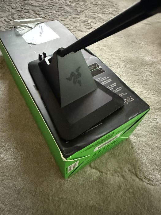 Razer Mouse bungee v2- jak nowe