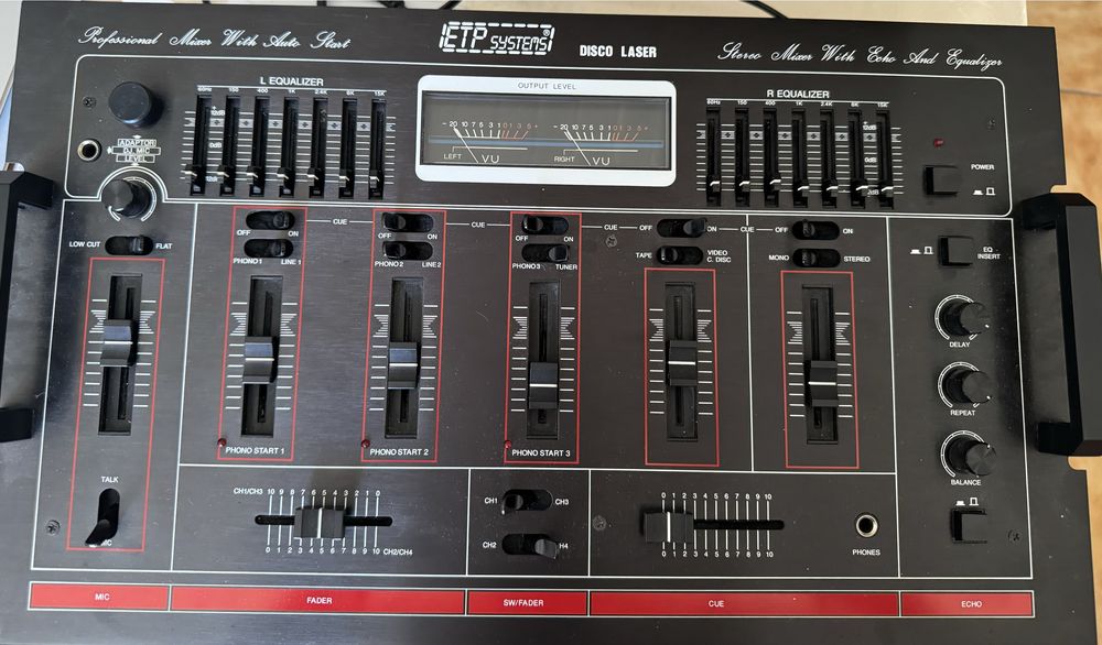 Mesa de som Dj como nova