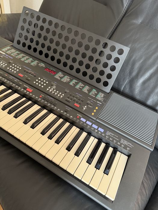Синтезатор Yamaha psr 500