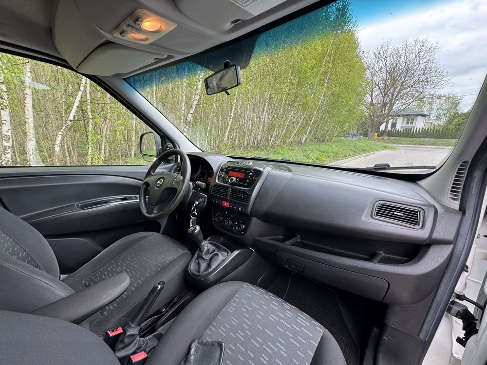 Opel Combo 1.3 CDTI 90KM z Niemiec / Klimatyzacja / Stan Bdb