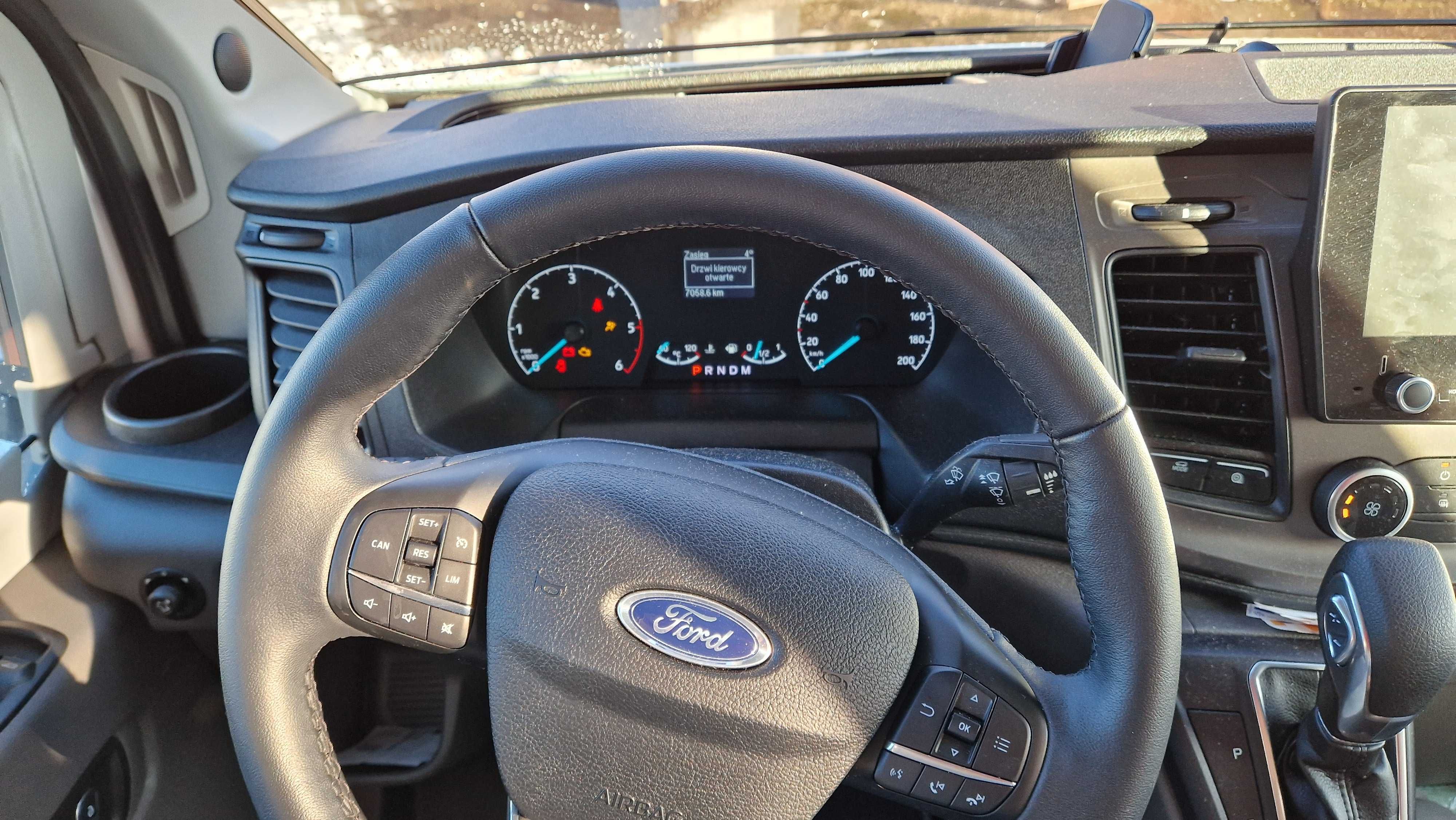 Kamper Chausson 644 z przebiegiem20400 km doposażony Odstąpie leasing