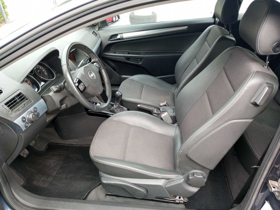 Opel Astra OPC Line 1.6 Benzyna 116 KM