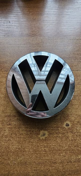Значок,емблема VW диаметр 130мм.