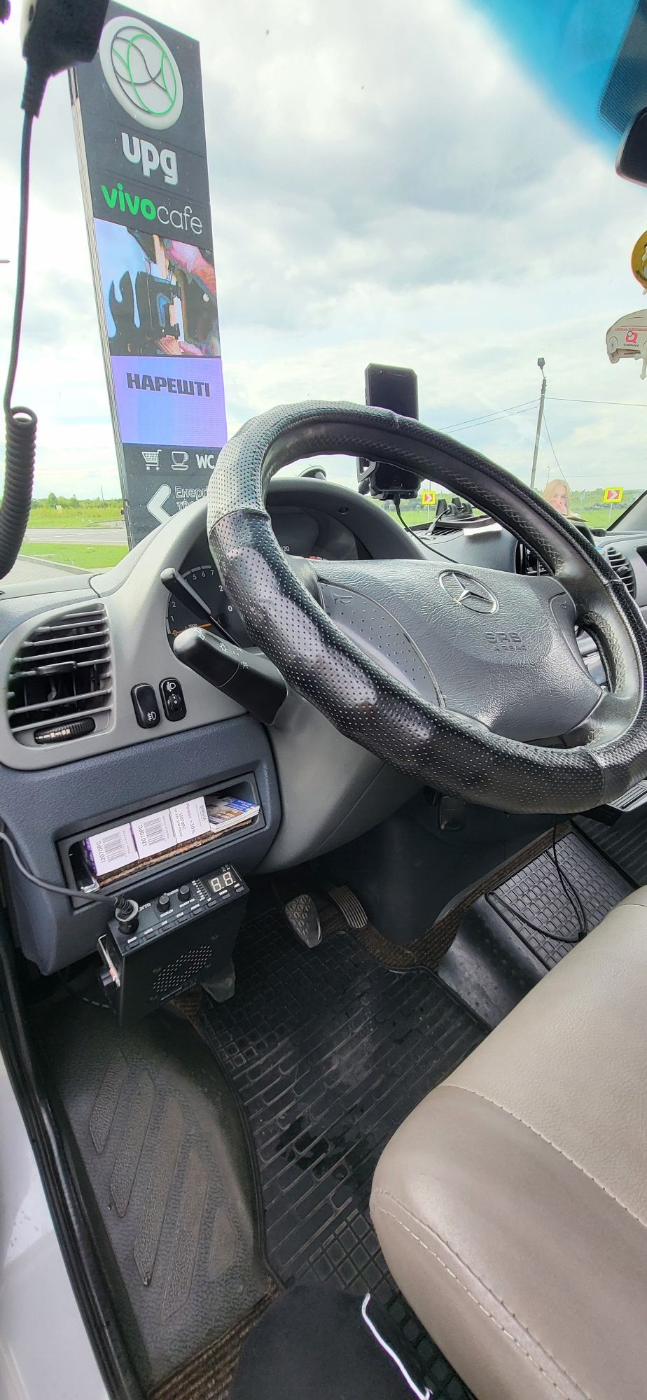 Mercedes-Benz Sprinter 313 CDI 2.2 8+1 пас.