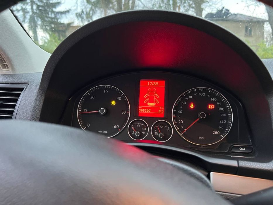 Гольф 5 Рідна фарба!