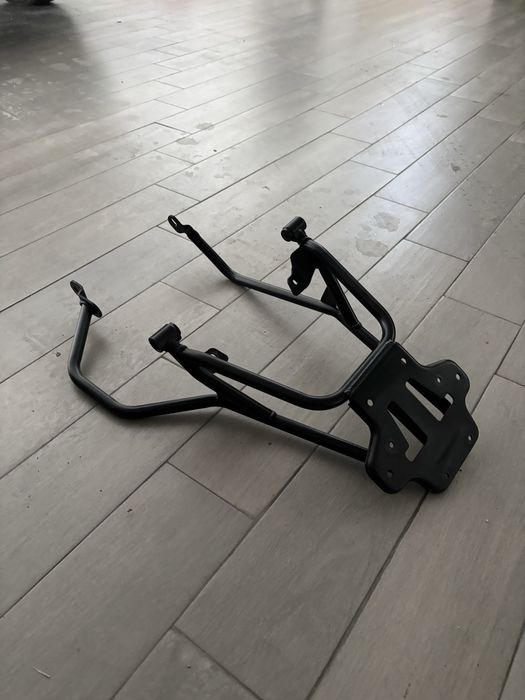 Suporte top case BMW CE 02