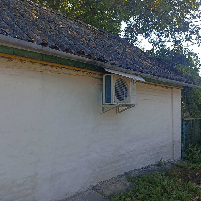 продам  комерційне приміщення (3725)